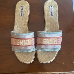 Steve Madden sandals..size 9.5